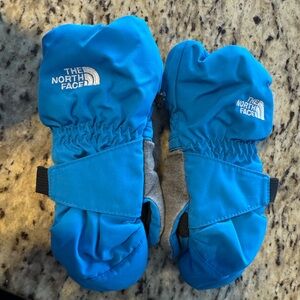 The North Face Bright Blue Kids Mittens, Size 3T